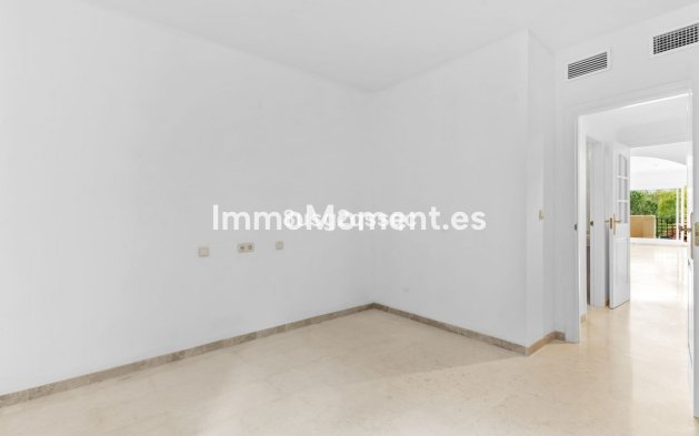 Reventa - Apartamento - Marbella - Elviria