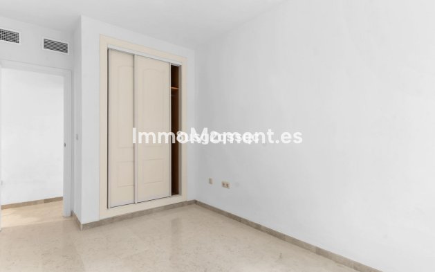 Reventa - Apartamento - Marbella - Elviria
