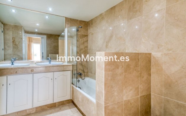 Bestaande woning - Appartement - Estepona  - Estepona Centro