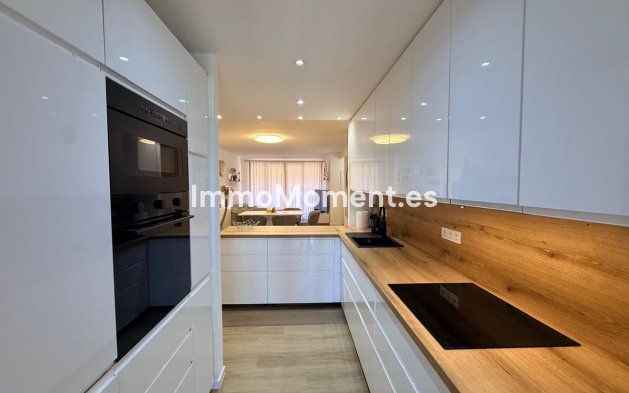 Wiederverkauf - Wohnung - Estepona  - Estepona Centro