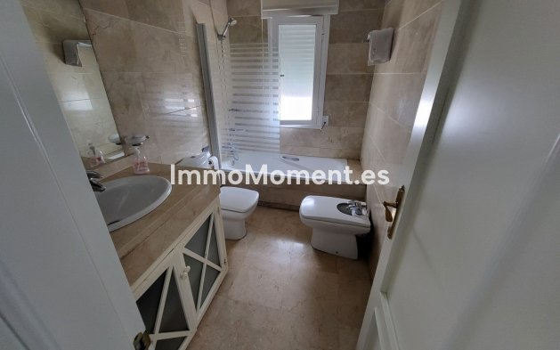 Revente - Appartement - Marbella - Nueva Andalucía