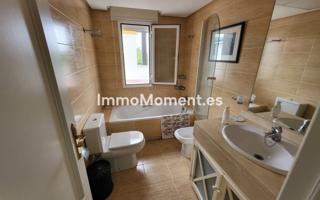 Revente - Appartement - Marbella - Nueva Andalucía