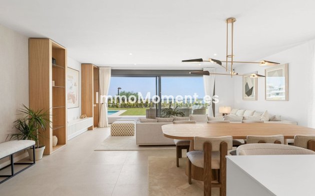Wiederverkauf - Wohnung - Estepona  - Selwo
