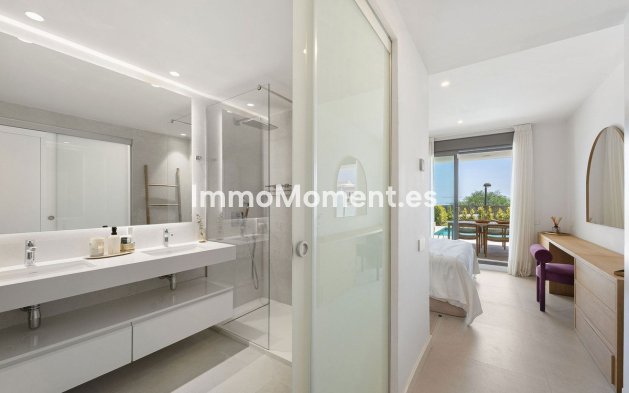 Wiederverkauf - Wohnung - Estepona  - Selwo
