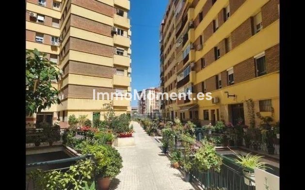 Reventa - Apartamento - Málaga