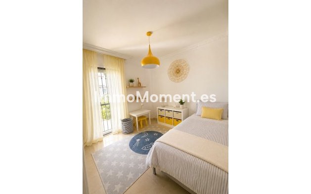 Resale - Townhouse - Marbella - Costabella