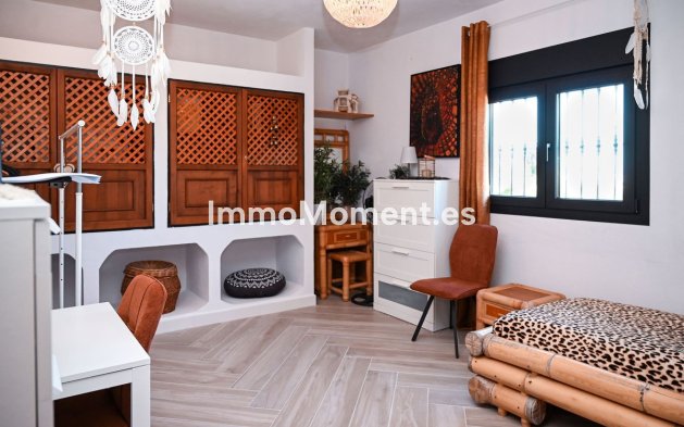 Revente - Villa individuelle - Intérieur                       - Alhaurín de la Torre