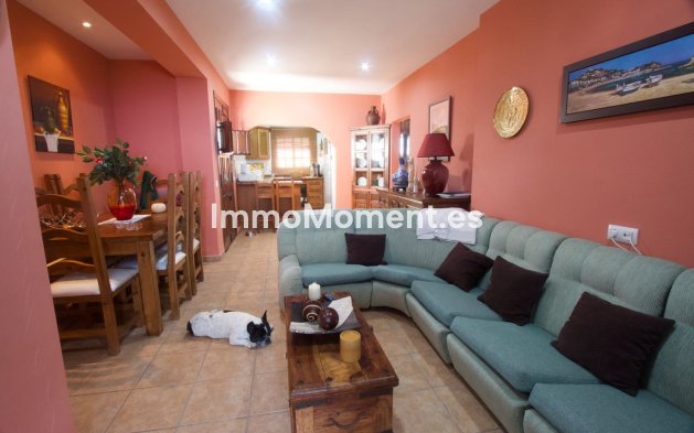 Wiederverkauf - Freistehende Villa - Casares - Casares Centro