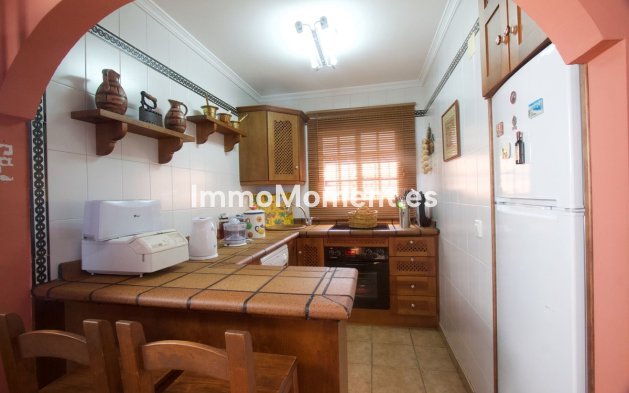 Wiederverkauf - Freistehende Villa - Casares - Casares Centro
