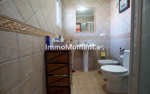 Wiederverkauf - Freistehende Villa - Casares - Casares Centro
