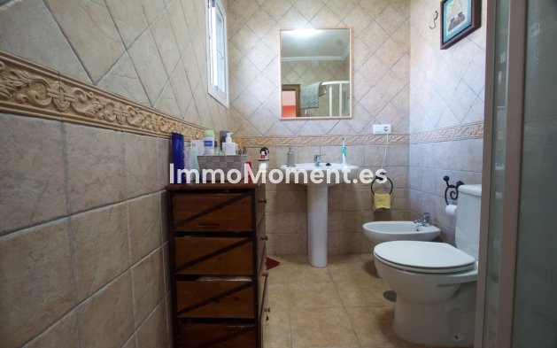 Wiederverkauf - Freistehende Villa - Casares - Casares Centro