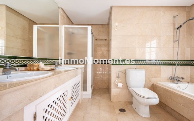 Bestaande woning - Appartement - Benahavís - Benahavís Centro