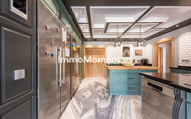 Resale - Detached villa - Marbella - San Pedro de Alcántara