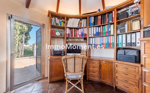 Resale - Detached villa - Marbella - San Pedro de Alcántara
