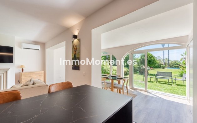 Wiederverkauf - Wohnung - Estepona  - Atalaya
