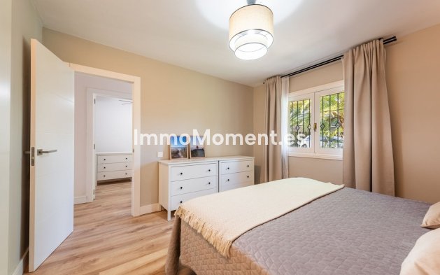 Wiederverkauf - Wohnung - Estepona  - Atalaya