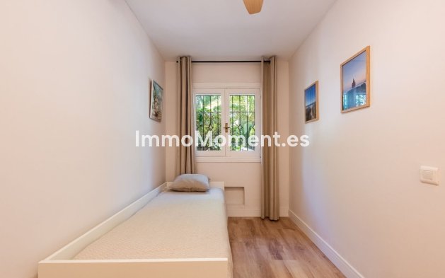 Wiederverkauf - Wohnung - Estepona  - Atalaya