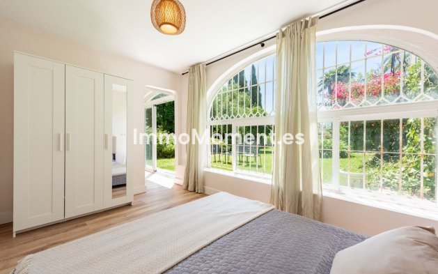 Wiederverkauf - Wohnung - Estepona  - Atalaya