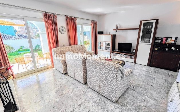Wiederverkauf - Freistehende Villa - Benalmadena - Benalmadena Costa