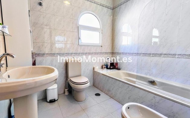 Wiederverkauf - Freistehende Villa - Benalmadena - Benalmadena Costa