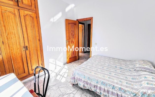 Wiederverkauf - Freistehende Villa - Benalmadena - Benalmadena Costa