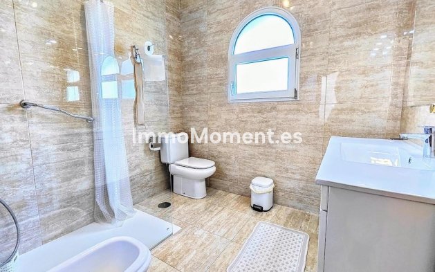 Wiederverkauf - Freistehende Villa - Benalmadena - Benalmadena Costa