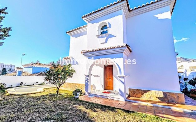 Wiederverkauf - Freistehende Villa - Benalmadena - Benalmadena Costa