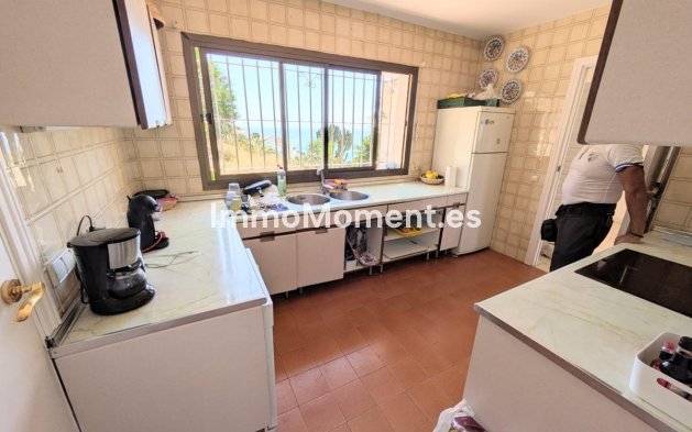 Bestaande woning - Vrijstaande villa - Benalmadena - Benalmadena Centro