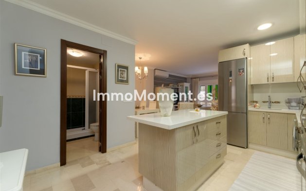 Resale - Apartment - Fuengirola - Fuengirola Centro