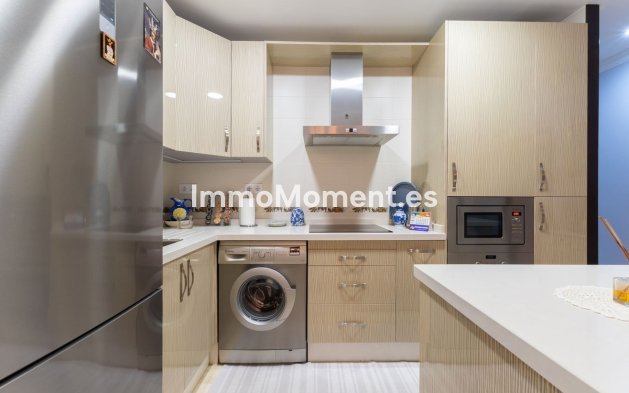 Resale - Apartment - Fuengirola - Fuengirola Centro