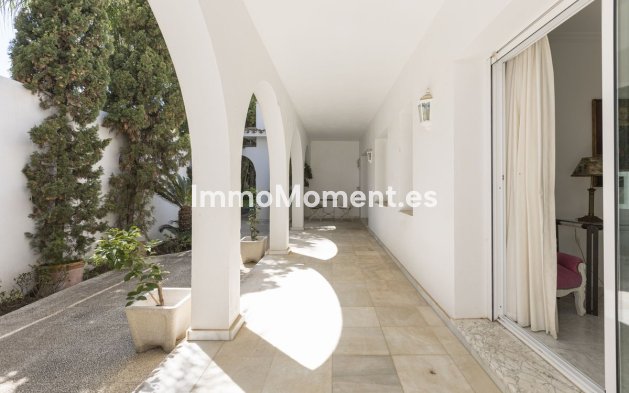 Wiederverkauf - Freistehende Villa - Marbella - Los Monteros