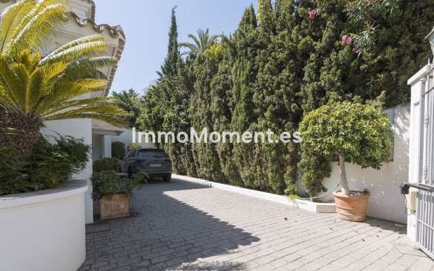 Wiederverkauf - Freistehende Villa - Marbella - Los Monteros