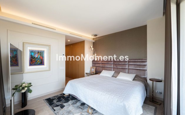 Resale - Apartment - Benahavís - La Quinta