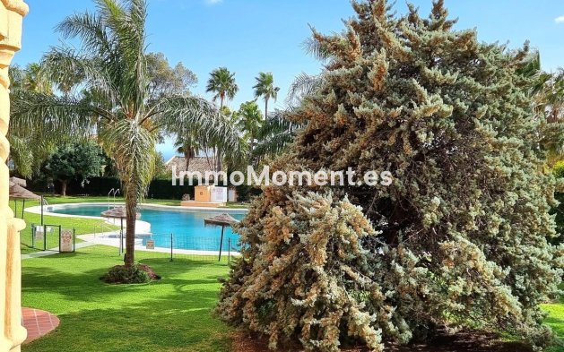 Resale - Apartment - Mijas - Calahonda