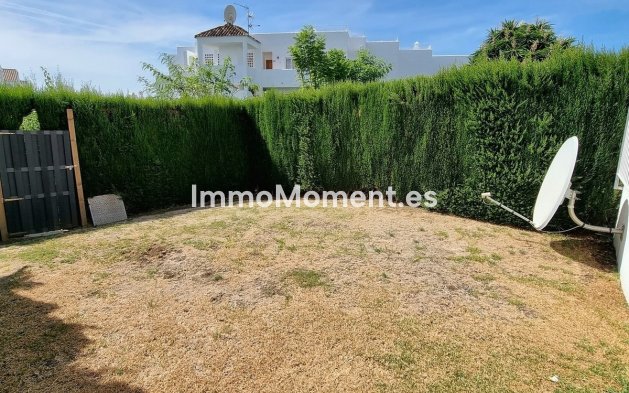 Resale - Apartment - New Golden Mile