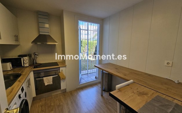 Resale - Apartment - New Golden Mile
