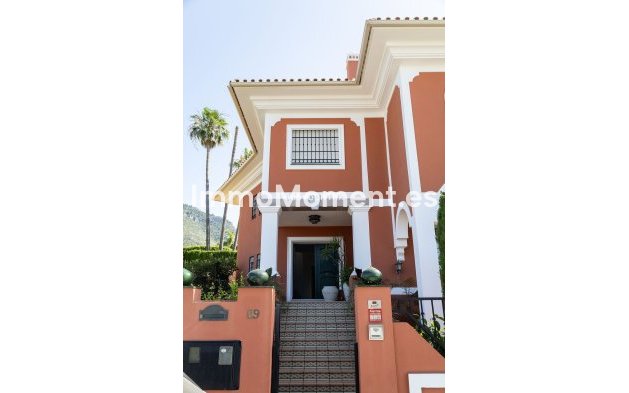 Resale - Detached villa - Inland  - Alhaurín de la Torre
