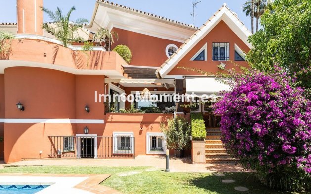 Resale - Detached villa - Inland  - Alhaurín de la Torre