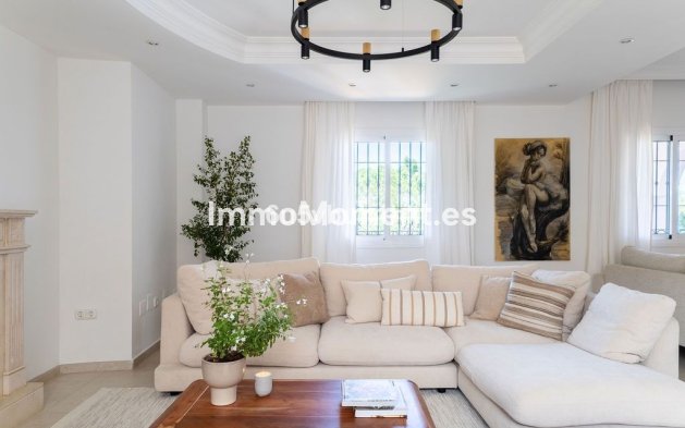Resale - Detached villa - Inland  - Alhaurín de la Torre