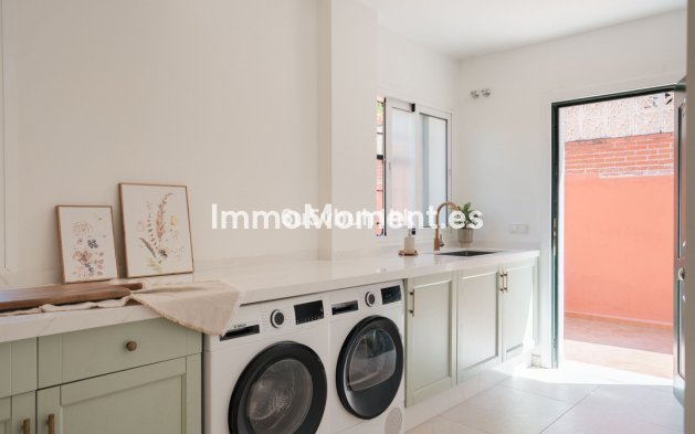 Resale - Detached villa - Inland  - Alhaurín de la Torre