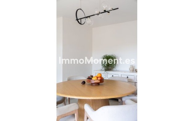 Resale - Detached villa - Inland  - Alhaurín de la Torre