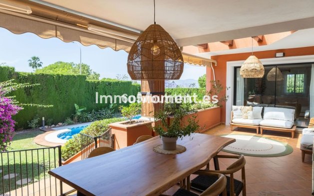 Resale - Detached villa - Inland  - Alhaurín de la Torre