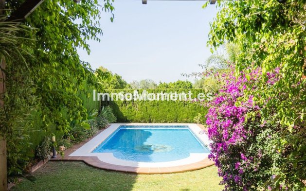 Resale - Detached villa - Inland  - Alhaurín de la Torre