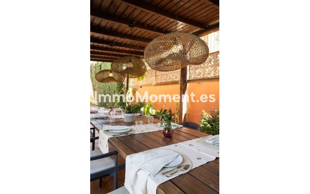 Resale - Detached villa - Inland  - Alhaurín de la Torre