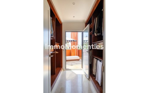 Resale - Detached villa - Inland  - Alhaurín de la Torre