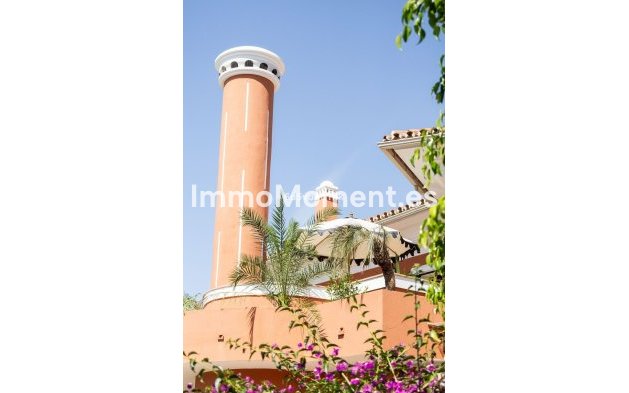 Resale - Detached villa - Inland  - Alhaurín de la Torre