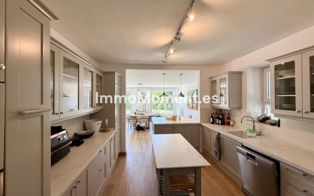 Resale - Detached villa - Sotogrande - Sotogrande Alto