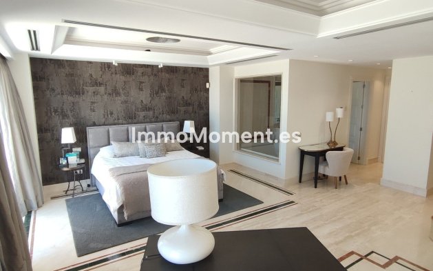 Reventa - Adosado - Marbella - Sierra Blanca