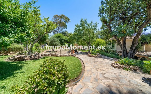 Resale - Detached villa - Benalmadena - Benalmadena Centro