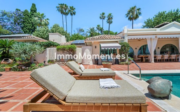 Resale - Detached villa - Benalmadena - Benalmadena Centro